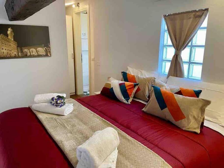 Apartamento Novella'S Loft Near Santa Maria Novella Station Florencia Exterior foto
