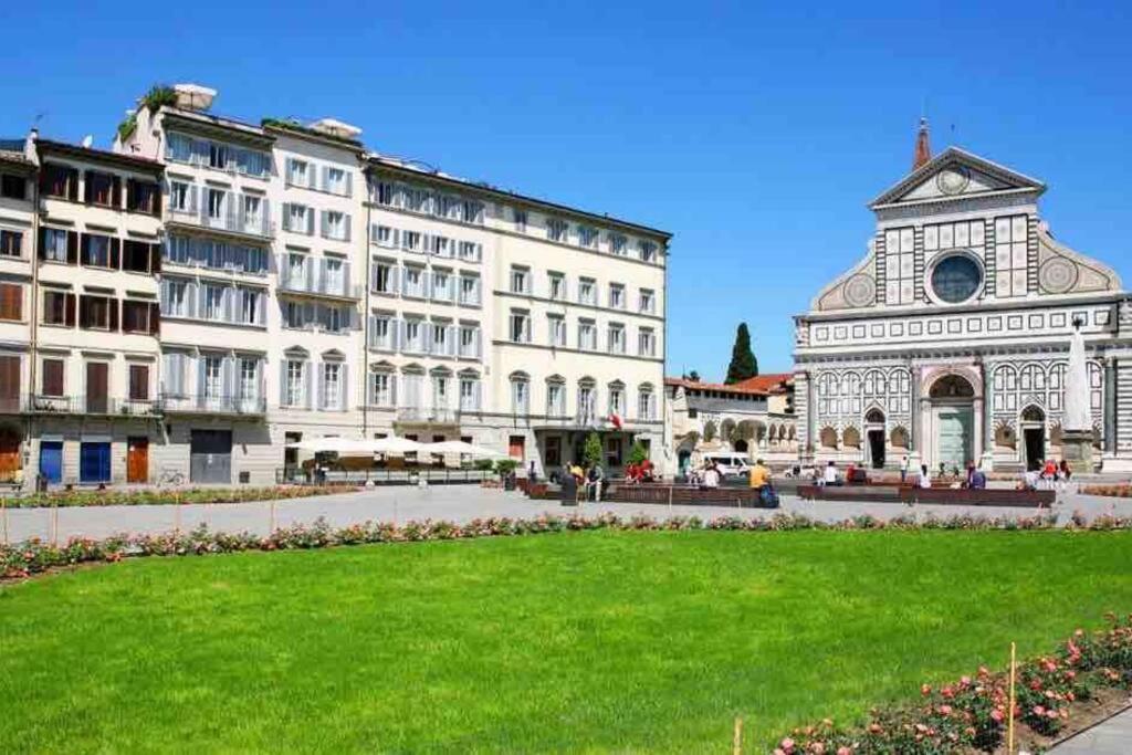 Apartamento Novella'S Loft Near Santa Maria Novella Station Florencia Exterior foto